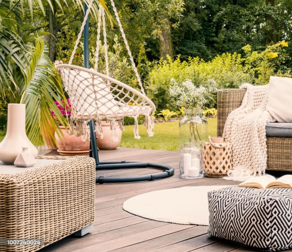 Image of a renovated garden for the blog Hiring A Skip For Your Summer Garden Renovations